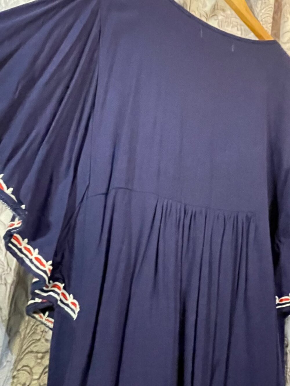 Boho Med. Urban Mangoz Navy/Red/Ivory Womens Embroidered V-Neck Empire Waist Top - Picture 6 of 13